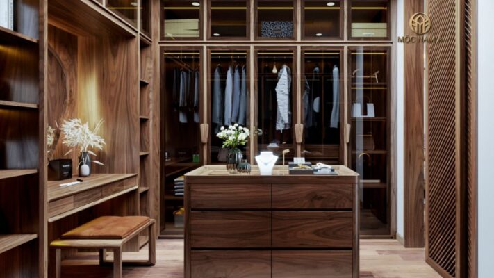 Mẫu tủ quần áo gỗ óc chó 5 ngăn kịch trần xu hướng nhất thị trường